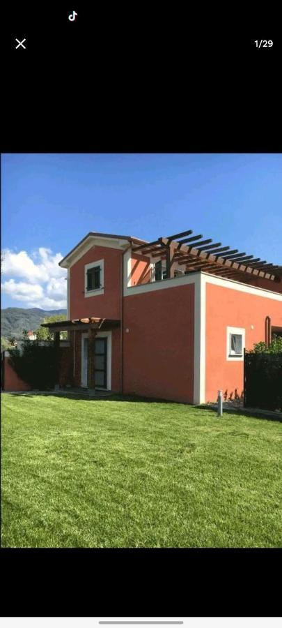Il Casale Rosso Monolocale Cinque Terre-Toscana Caniparola di Fosdinovo ภายนอก รูปภาพ